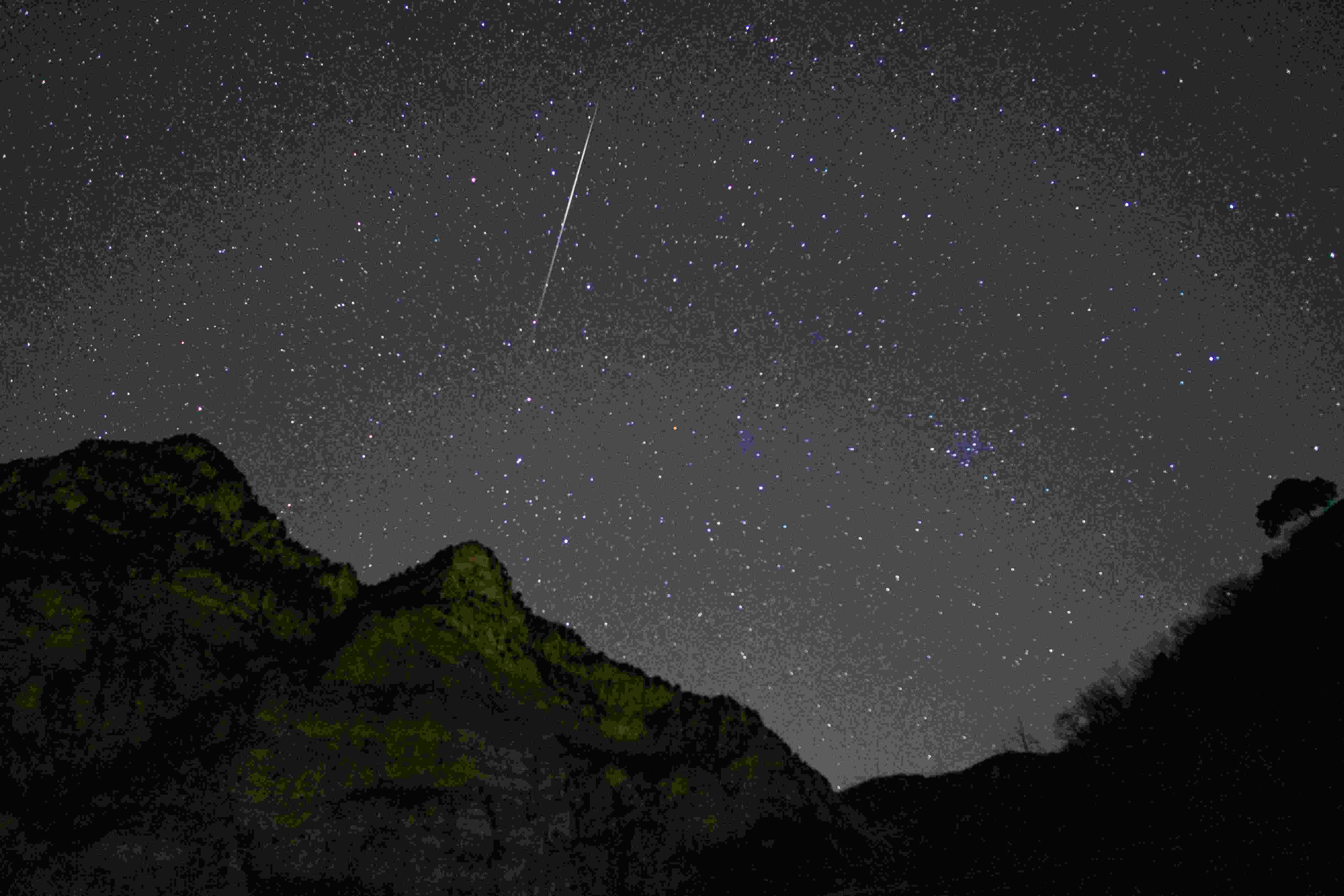 抬头看收获新年首场星月童话的浪漫