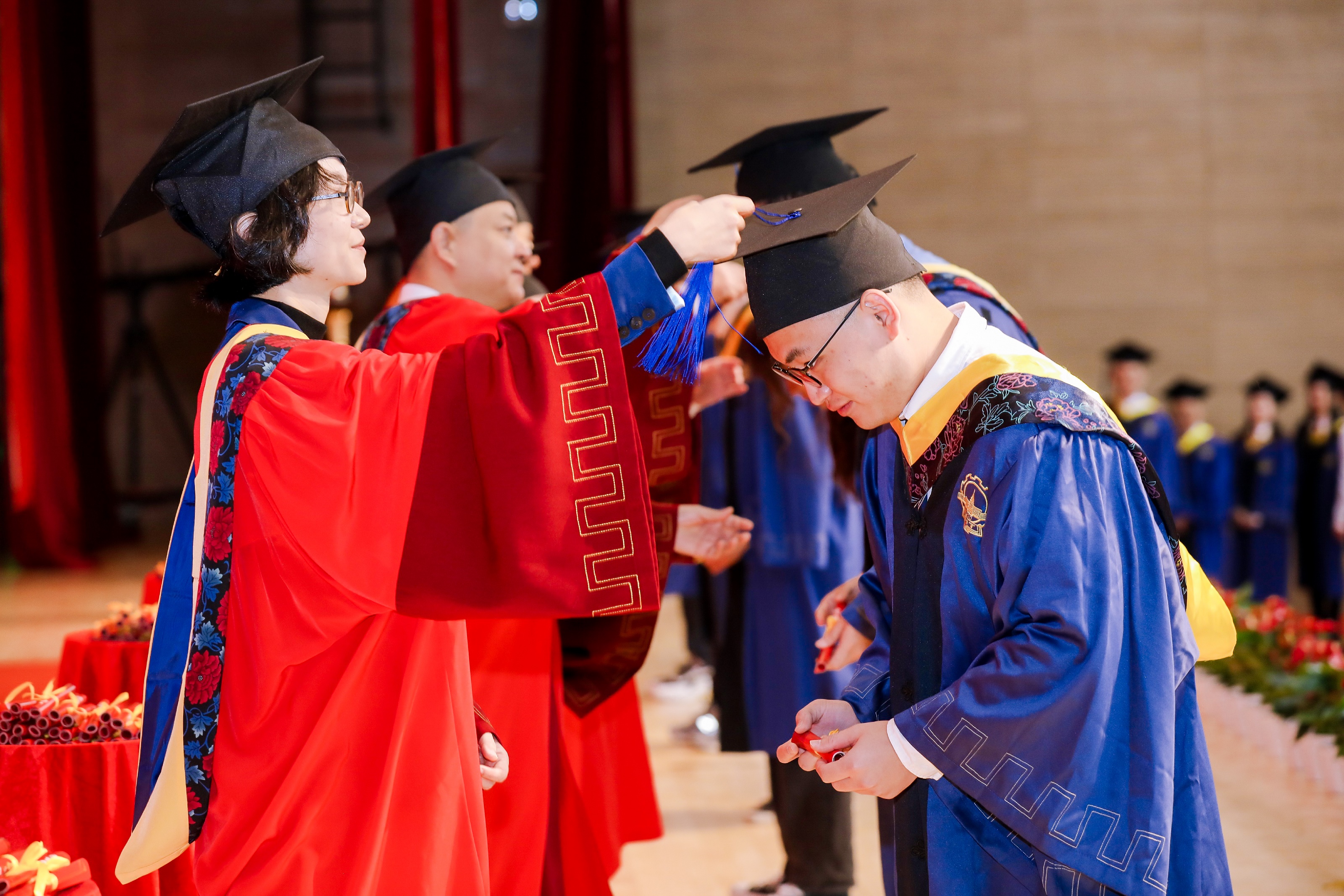 哈工大深圳举行2022届研究生毕业典礼