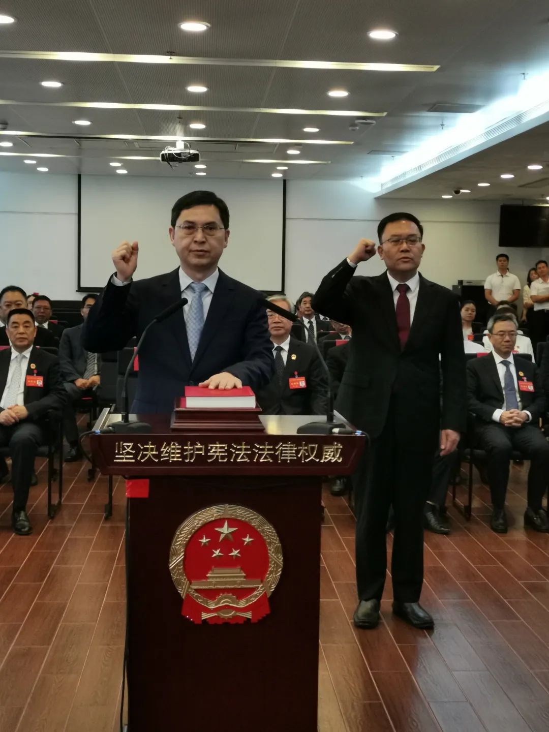 深圳两区委书记升任副市长