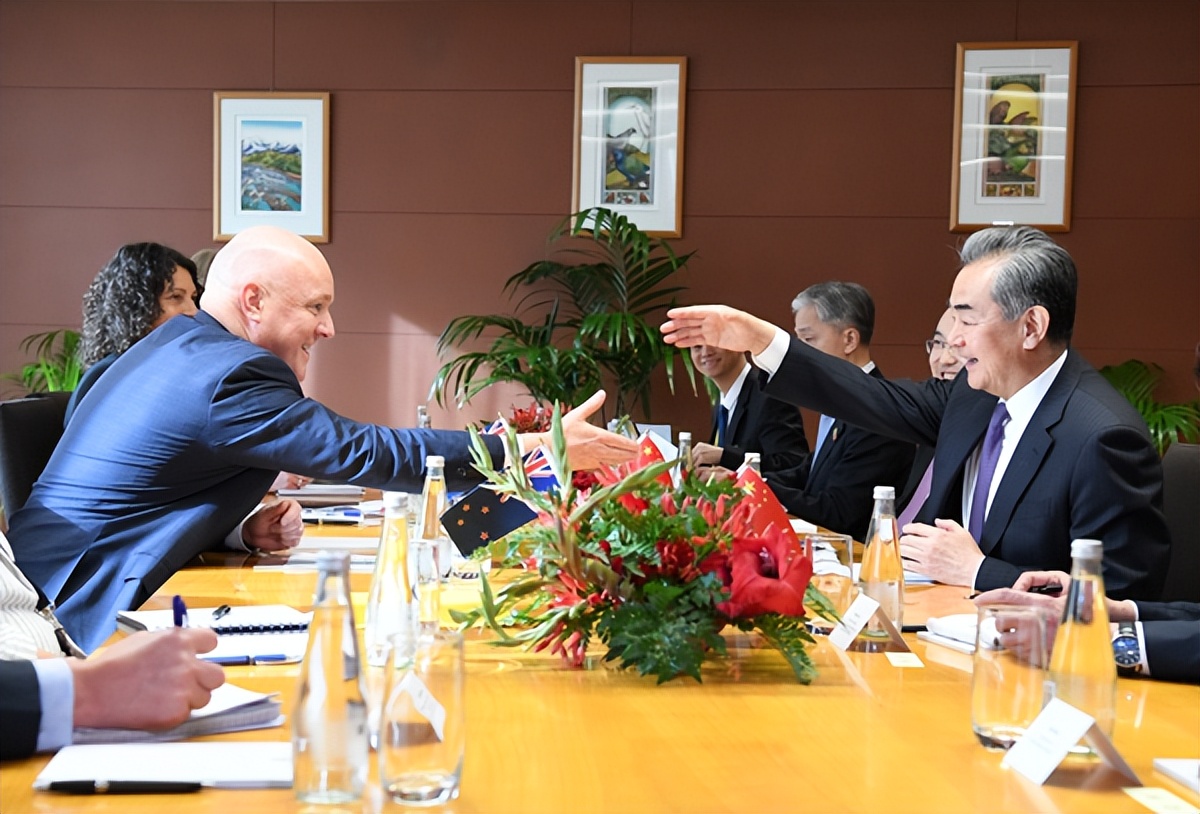 时隔七年王毅再访问澳新释放哪些积极信号