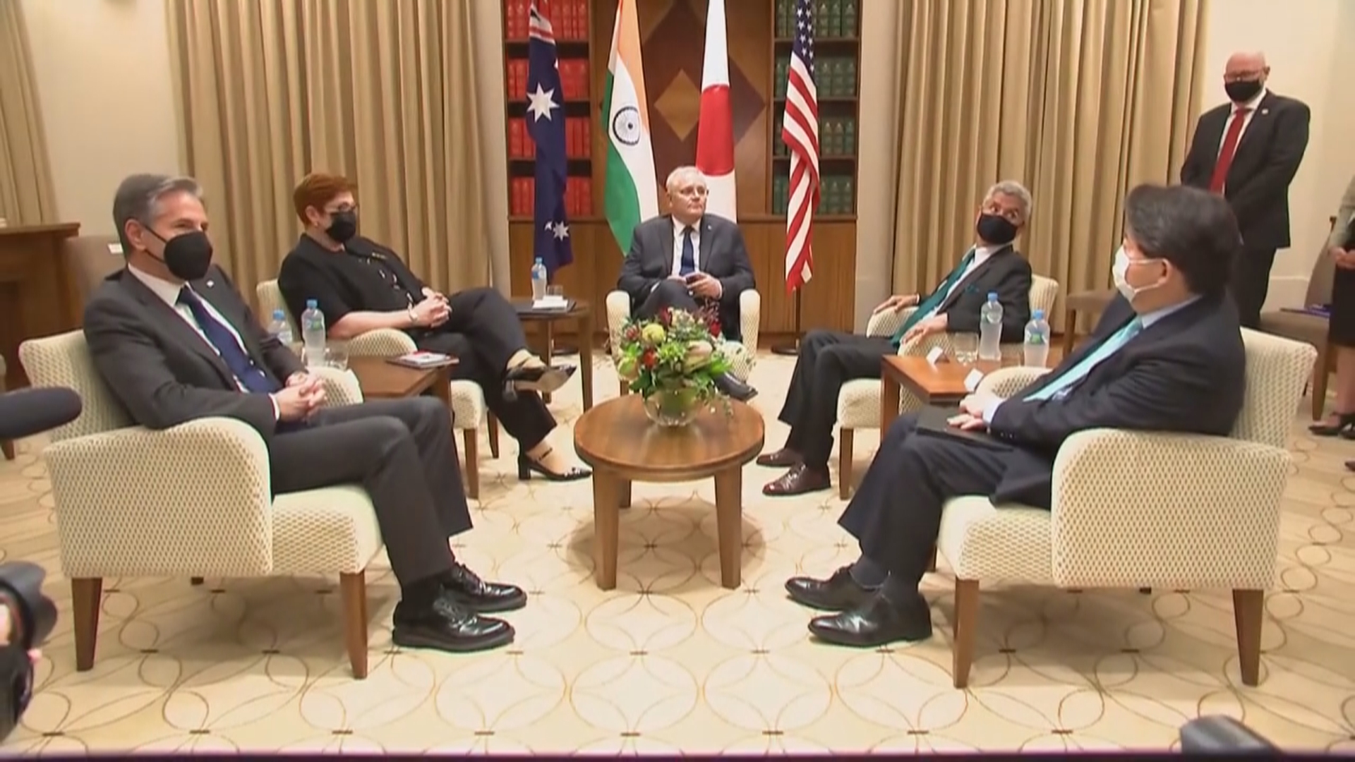 刘和平：美国企图把日韩一起捏合成大军事同盟