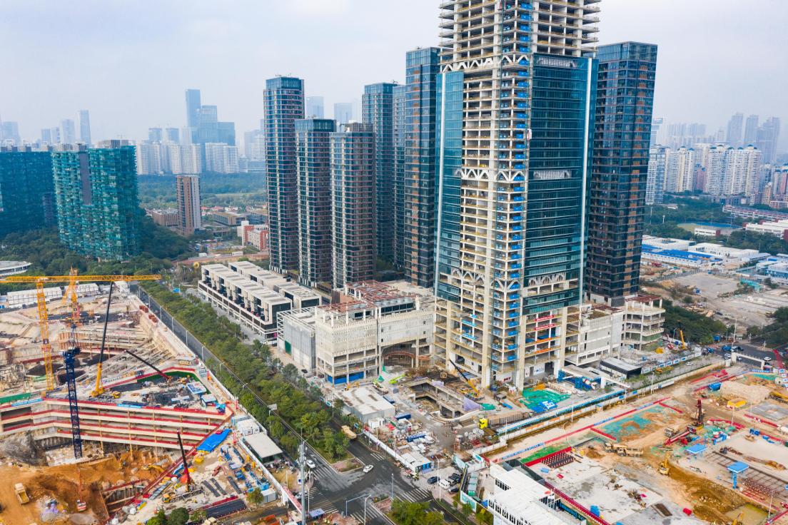 全新tod城市垂直综合体深湾汇云中心稳步建设中