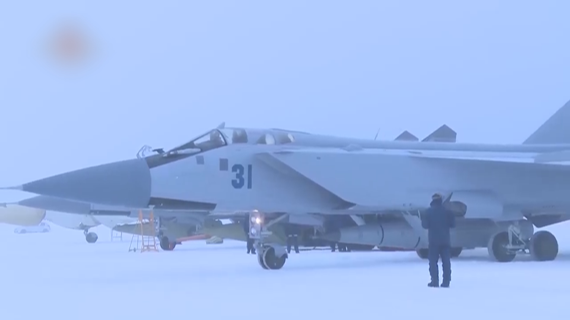 俄军首次在实战中使用高超音速武器 美防长却质疑其威力