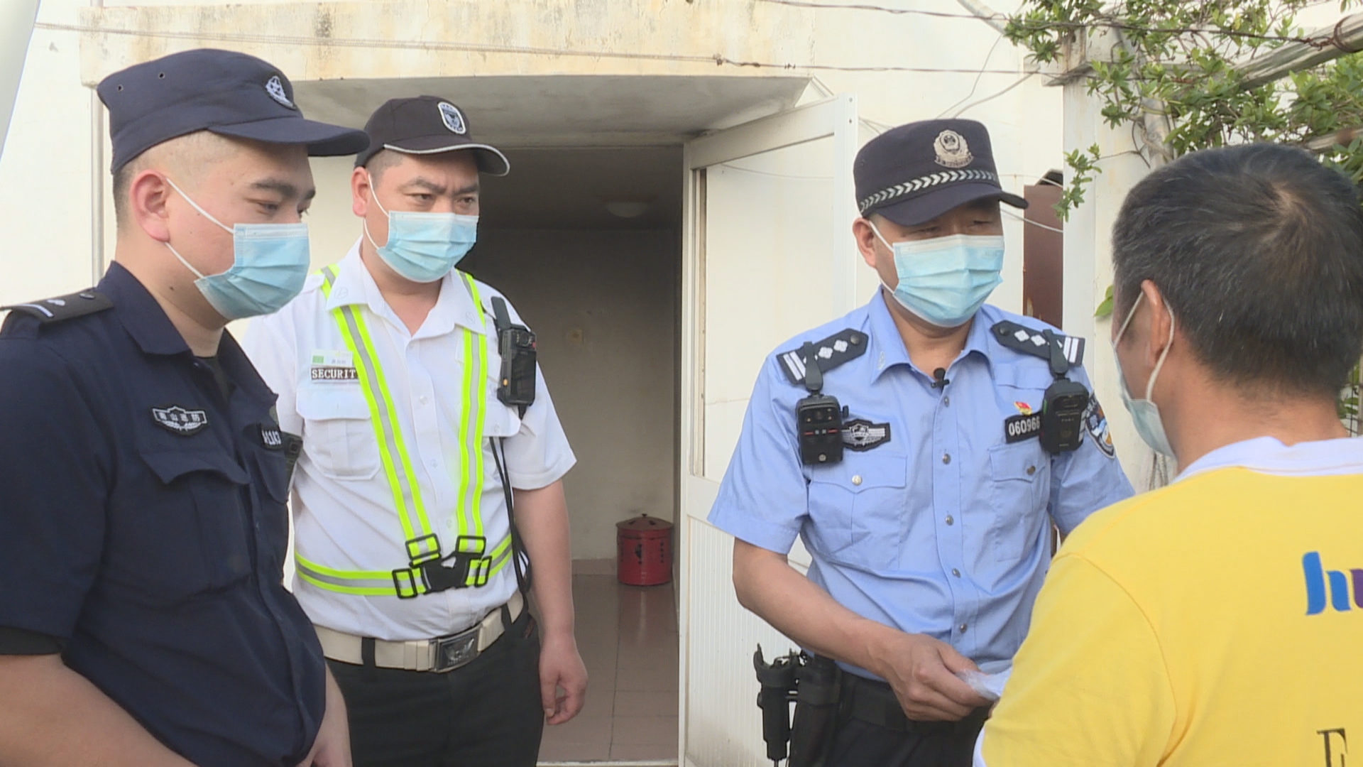 学公安英模学身边先进我是深圳马天民刘海棠平凡之中