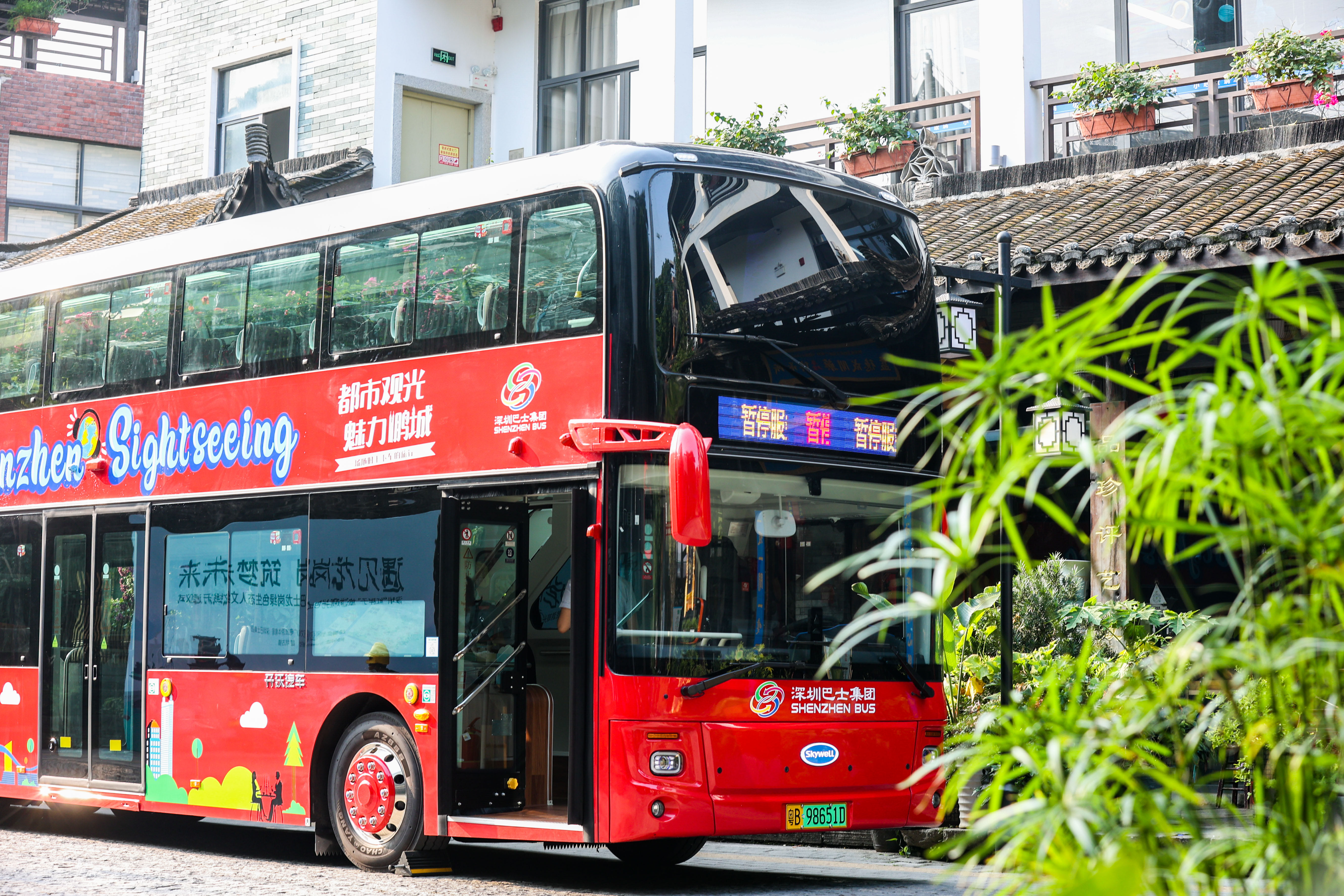 红胖子观光巴士上新了生态人文线龙岗开通