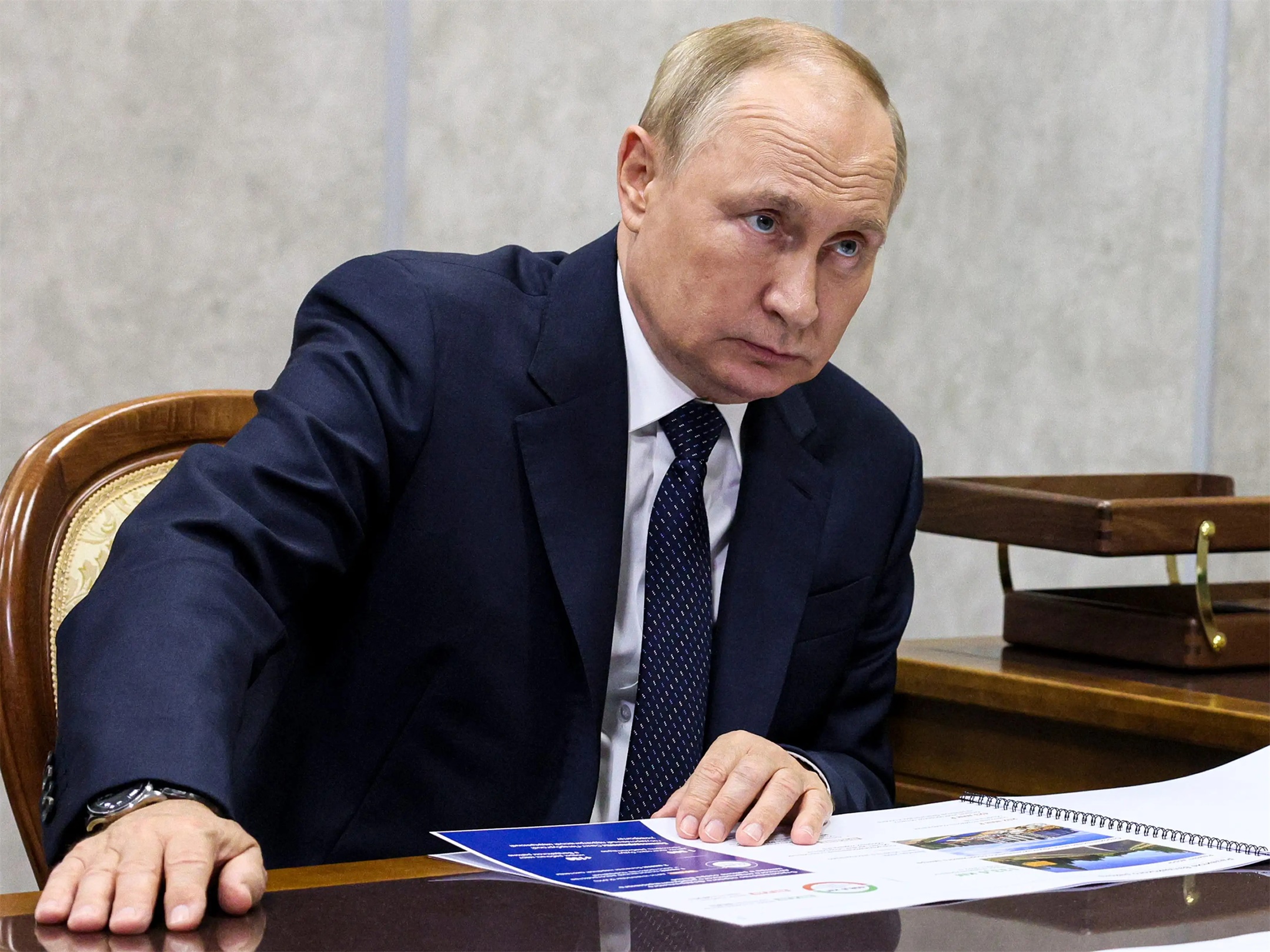 俄罗斯总统普京批准经济制裁乌克兰措施-国际在线